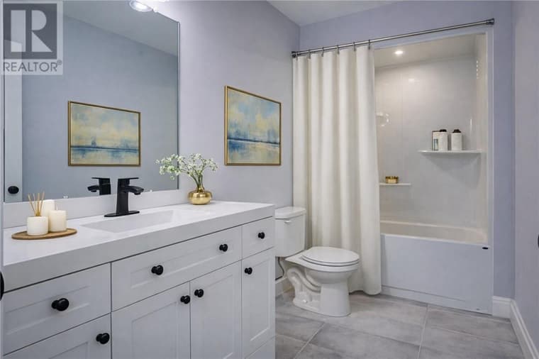 221 Racicot Drive — Upper unit
