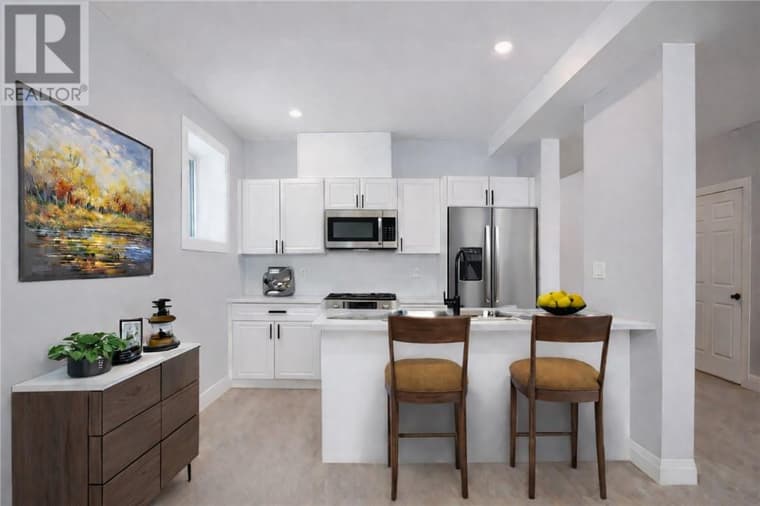 221 Racicot Drive — Upper unit
