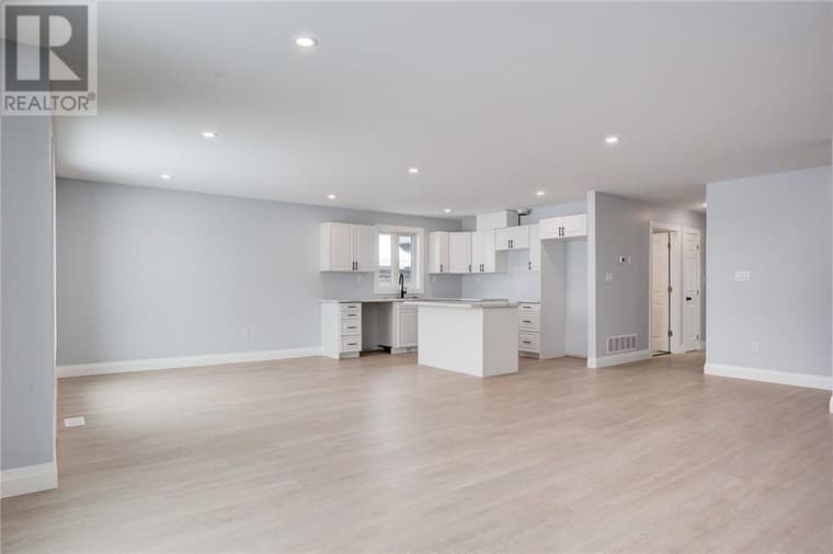 221 Racicot Drive — Upper unit